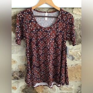 Lularoe perfect tee Geometric Patterned Women's Top